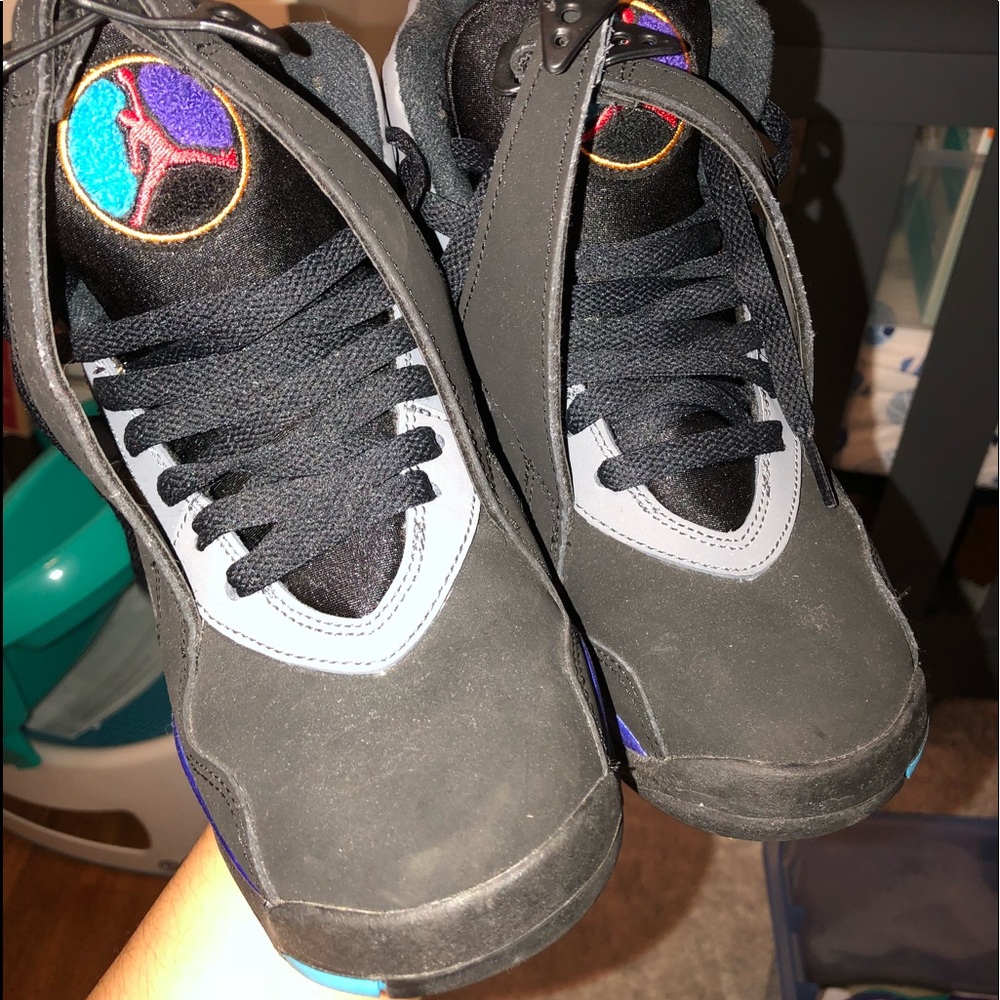 Retro 8 Size 5Y